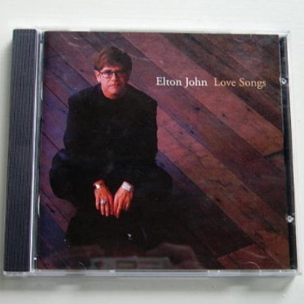 Elton John Love Songs  CD Album Length 1996 Candle in the Wind Mint Condition !